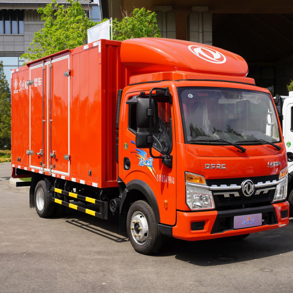 4米2东风轻型车多利卡D6